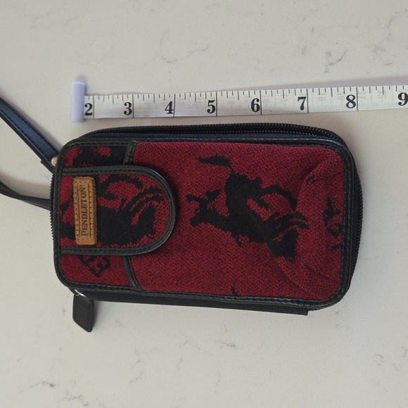Pendleton Wool Wristlet/Wallet - Picture 7 of 11